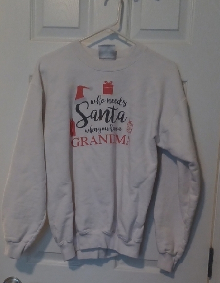💙🌺White Holiday Sweatshirt - Picture 9 of 9